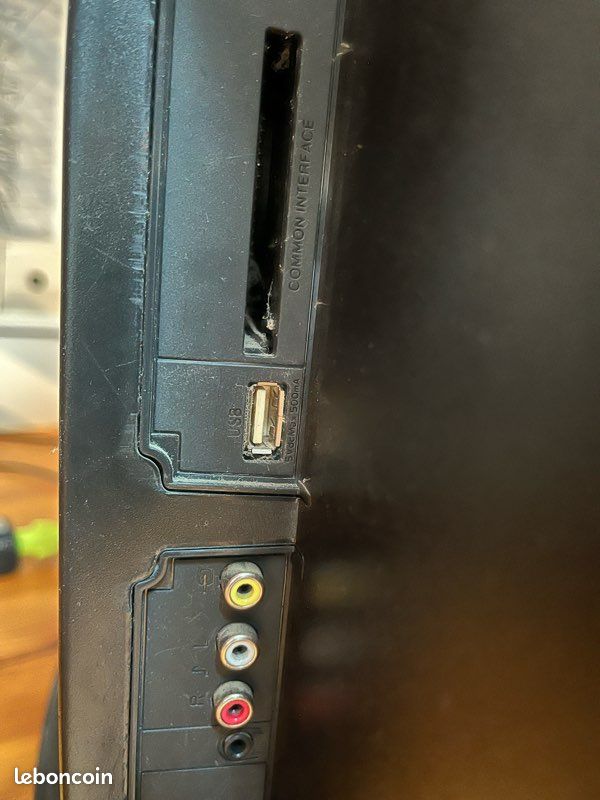 Télévision de 80 LCD (image 4)