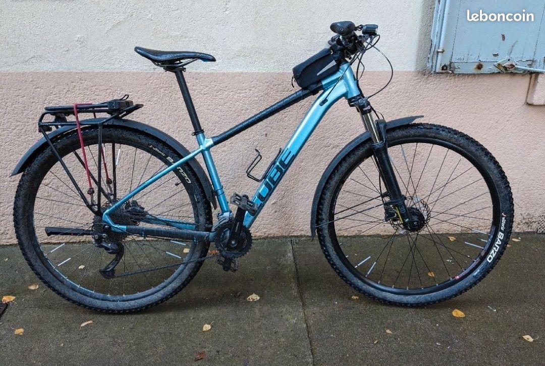 1,60 - 1,75m / VTT Cube Aim tout équipé / vélo de ville (image 4)