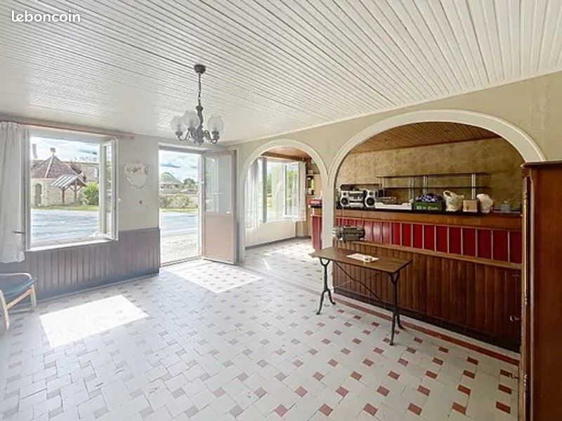 Maison 8 pièces 170 m² · à Néret · 170 m² · 72 345 €