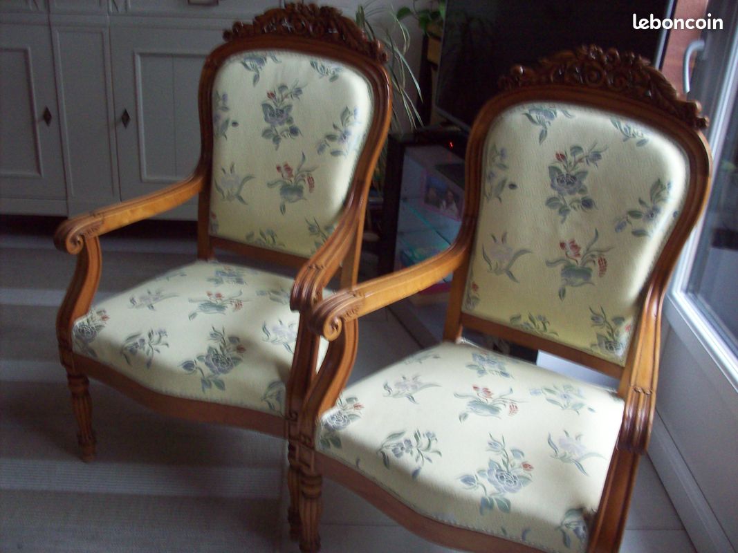 Paire FAUTEUILS Napoléon III (image 1)