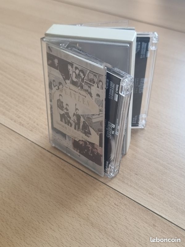 Double K7 Audio " The Beatles " (image 1)