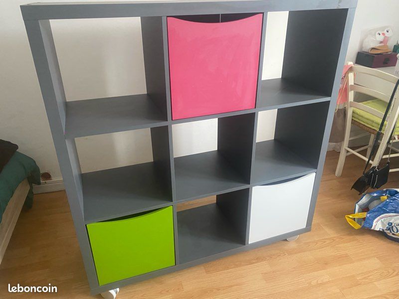 Meuble sur roulettes (image 1)