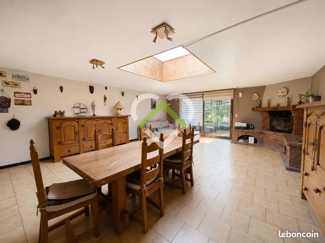 Maison 5 pièces 100 m² · à Wasquehal · 100 m² · 216 000 €