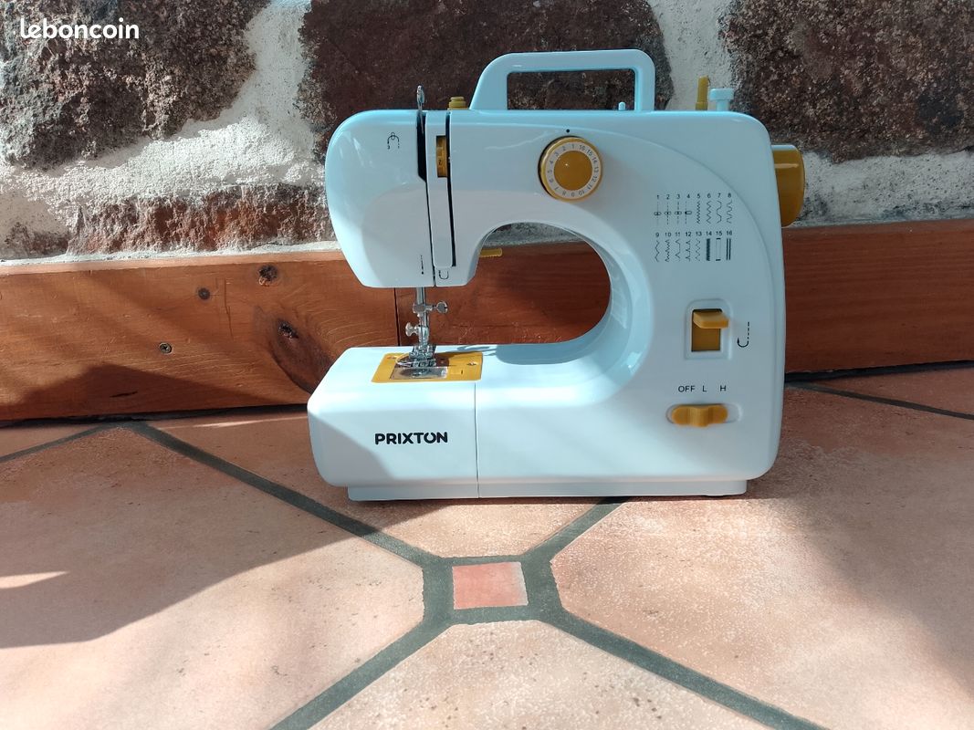 Machine à coudre (image 1)