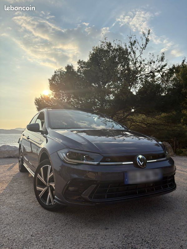 Volkswagen Polo phase 2, TSI 110ch R-Line DSG7, gris
