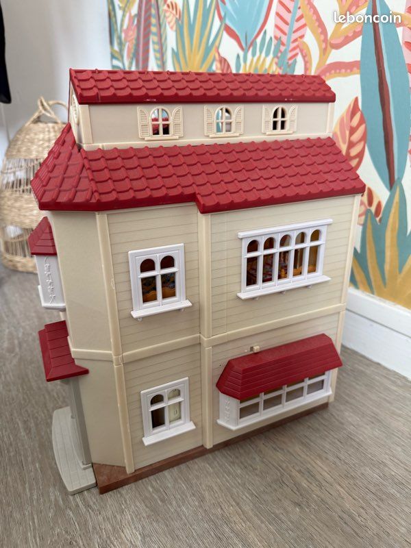 Maison sylvanian avec voiture et accessoires (image 7)