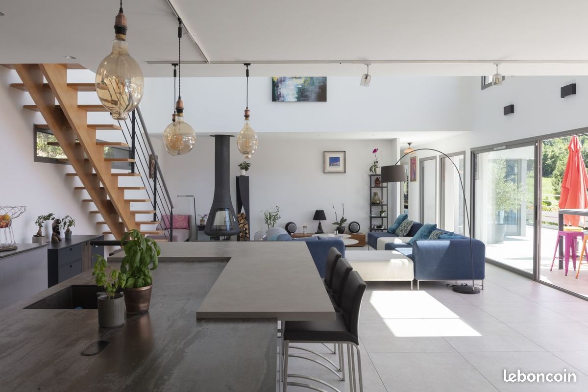 Maison 5 pièces 130 m² · à Larringes · 130 m² · 586 030 €
