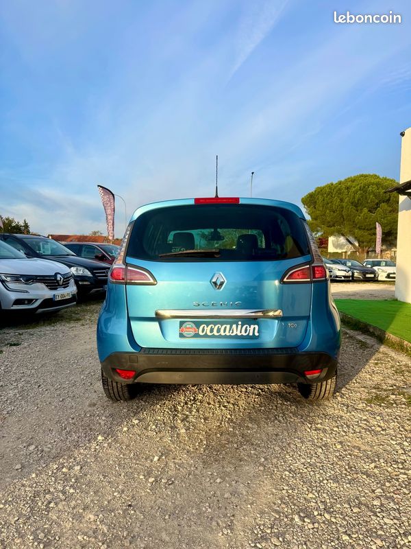 RENAULT Scenic TCE 130 ENERGY BOSE ÉDITION / CT OK / SUIVIE CONCESSION COMPLET/ RAS (image 6)