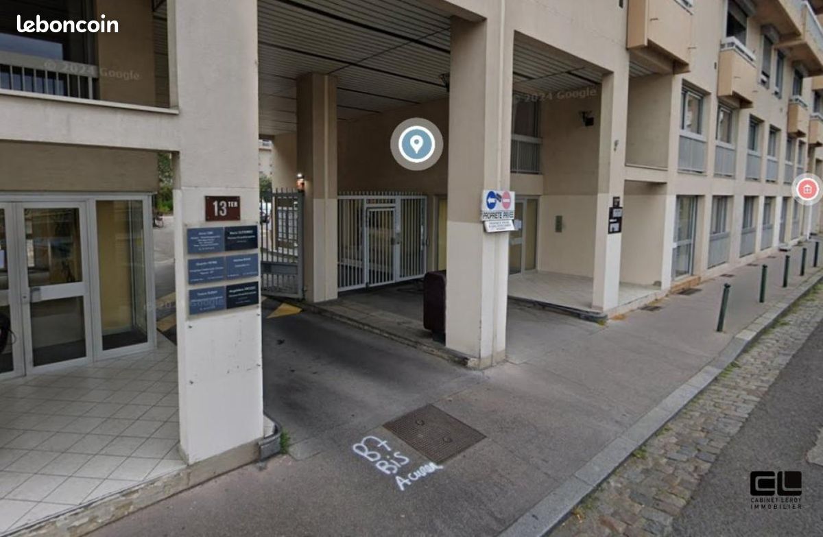 Garage/box Lyon 9eme Arrondissement · 105 €/mois