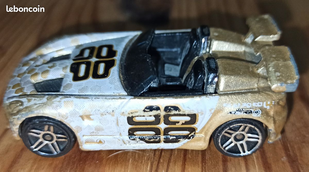 Voitures Hot Wheels (au détail ou par lot, prix dégressif) (image 8)