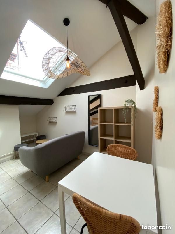 Appartement 2 pièces 24 m² · à Saint-Étienne · 24 m² · 424 €