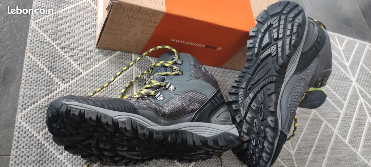 Chaussures de randonnée ELEMENTERRE Sport Plein air