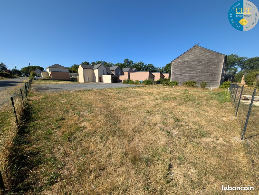 Terrain 422 m² · à Plélan-le-Grand · 422 m² · 50 100 €