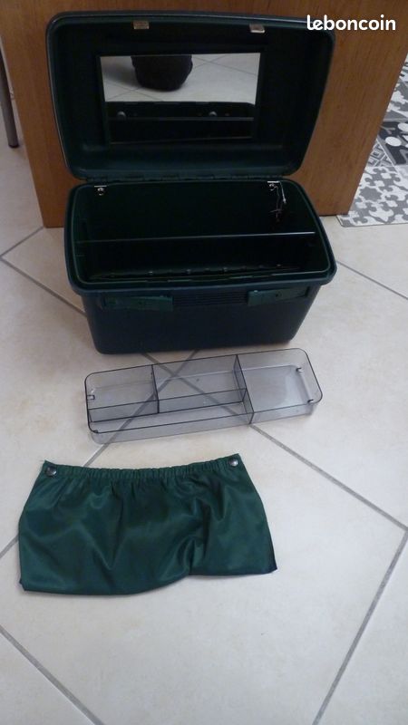 Vanity Delsey rigide vert (image 2)