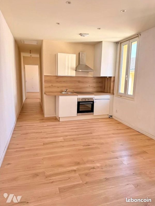 Appartement 46 m² · à Oyonnax · 46 m² · 505 €