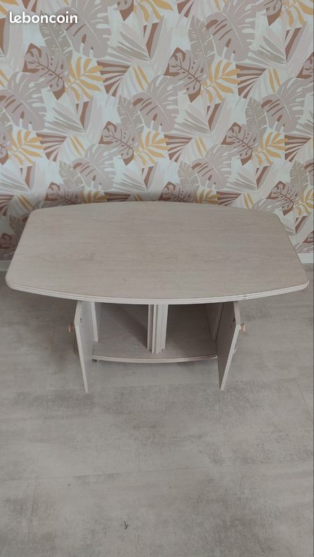 Urgent Table basse en très bon état (image 3)
