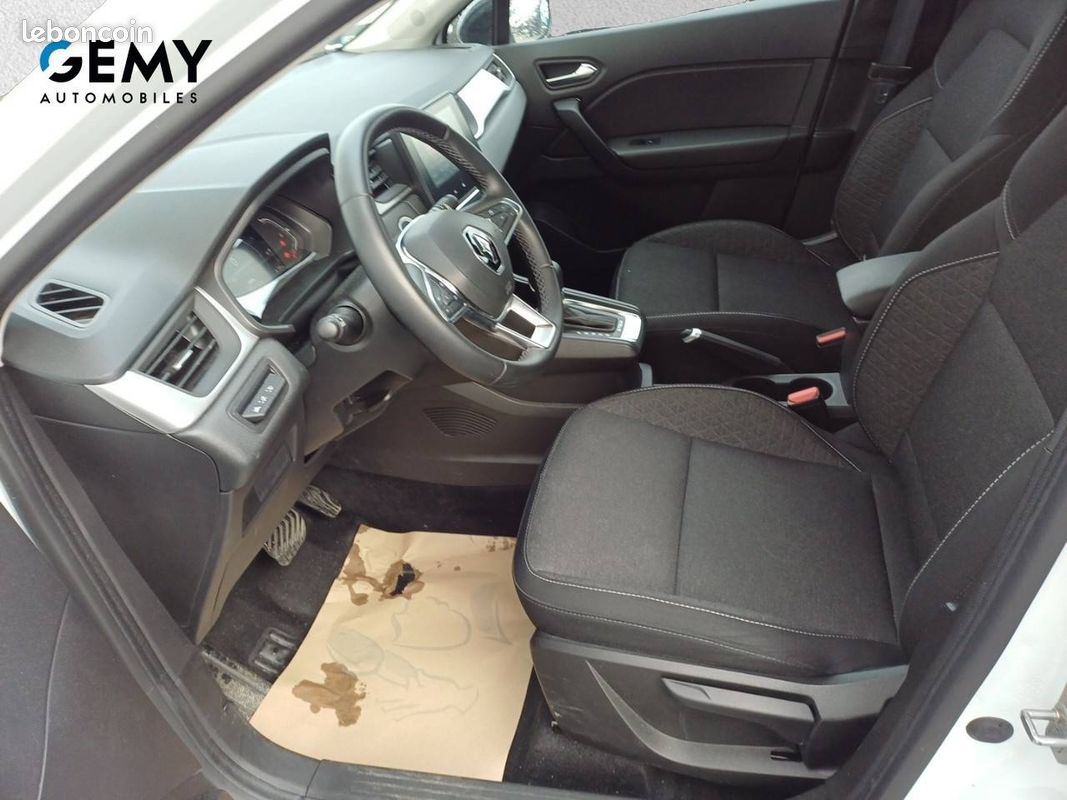 RENAULT Captur E-Tech full hybrid 145 Equilibre (image 9)