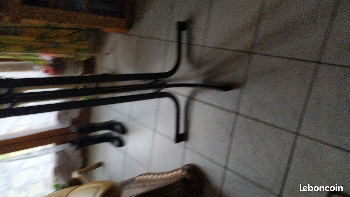 Mange debout (image 2)