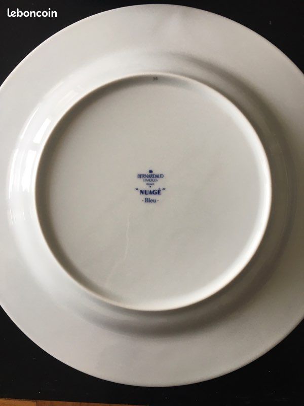 Service de 18 assiettes Bleu canard – Easy mobilier