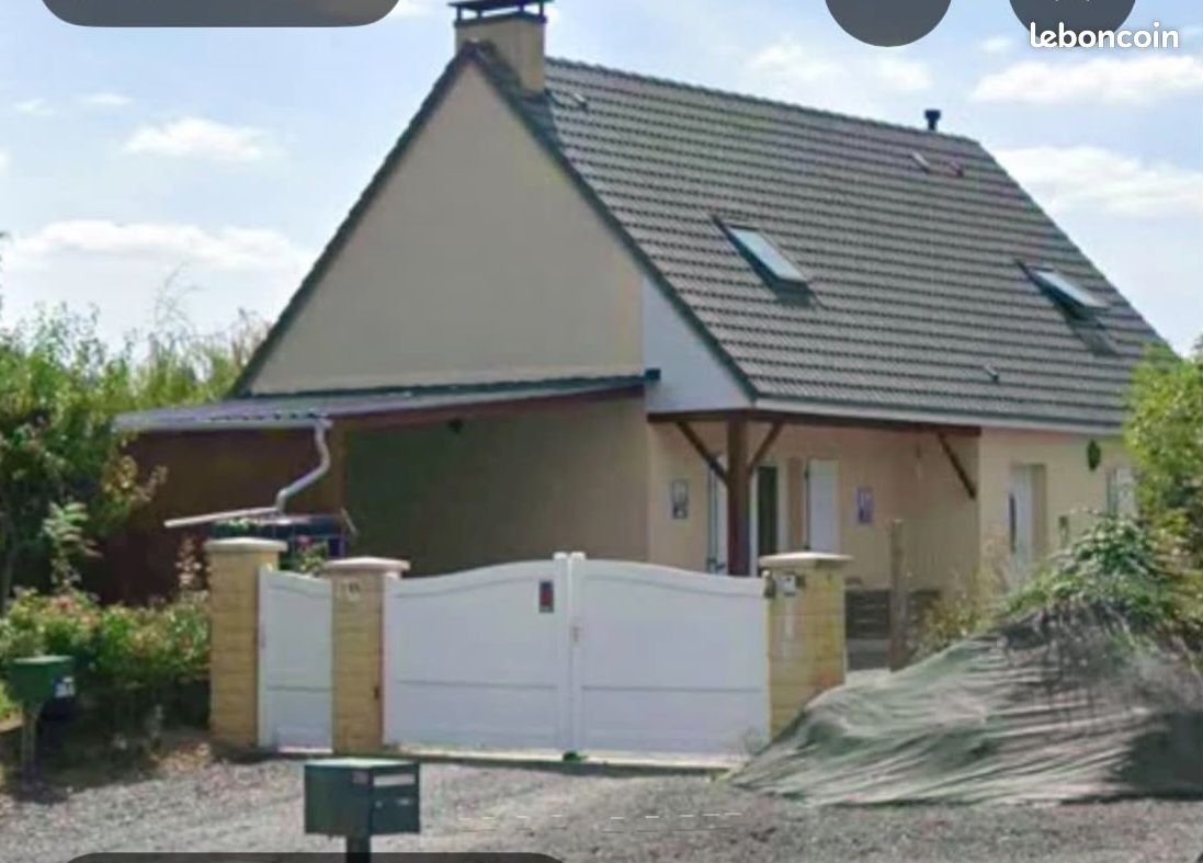 Maison 5 pièces 100 m² · à Savigny · 100 m² · 270 000 €