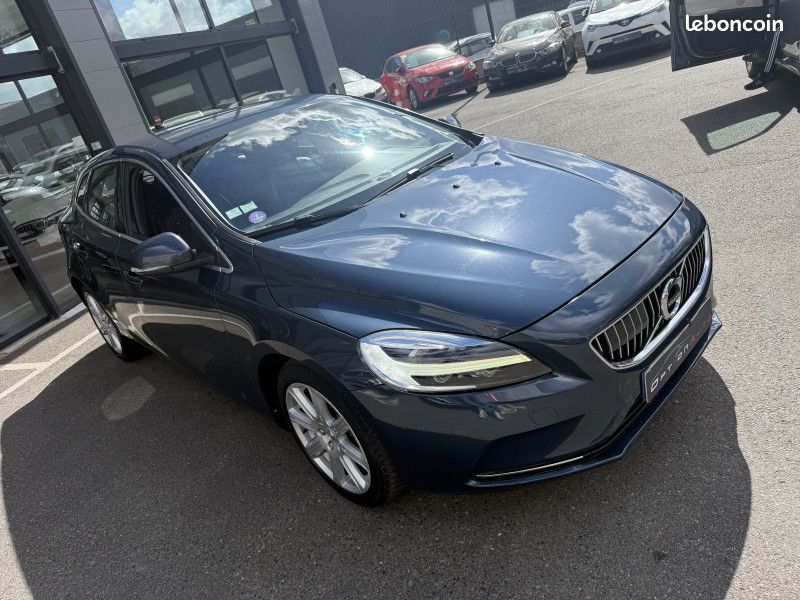Volvo V40 T3 152CH INSCRIPTION GEARTRONIC (image 5)