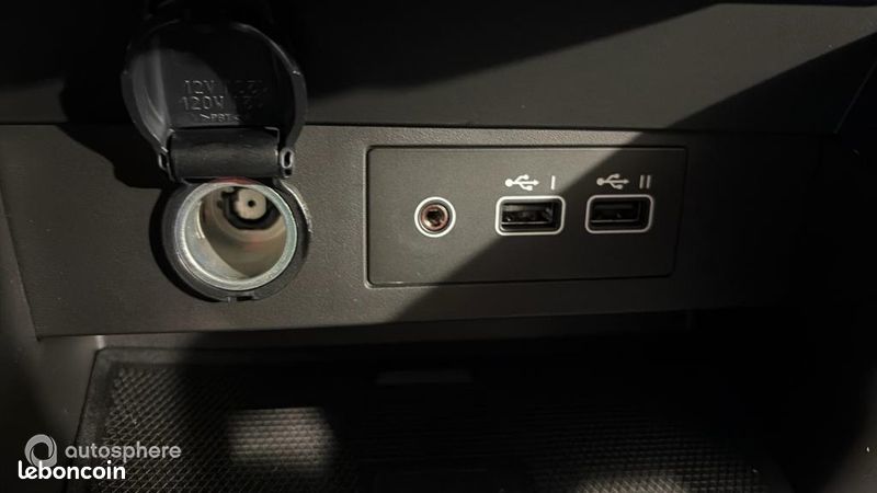 Renault Clio 1.0 TCe 90ch Techno - 25 (image 30)