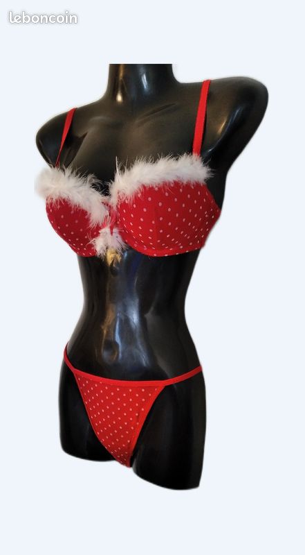 Parure soutien gorge et string sexy Mère Noël (image 1)