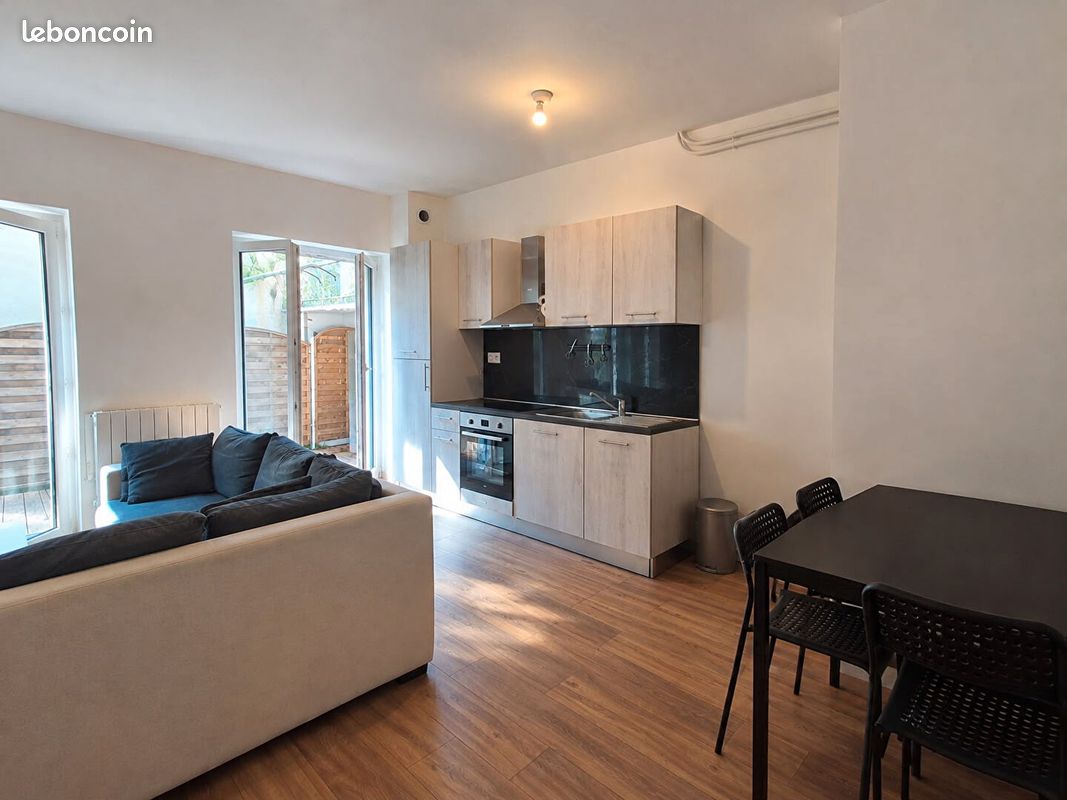 Appartement 2 pièces 34 m² · à Saint-Étienne · 34 m² · 580 €/mois