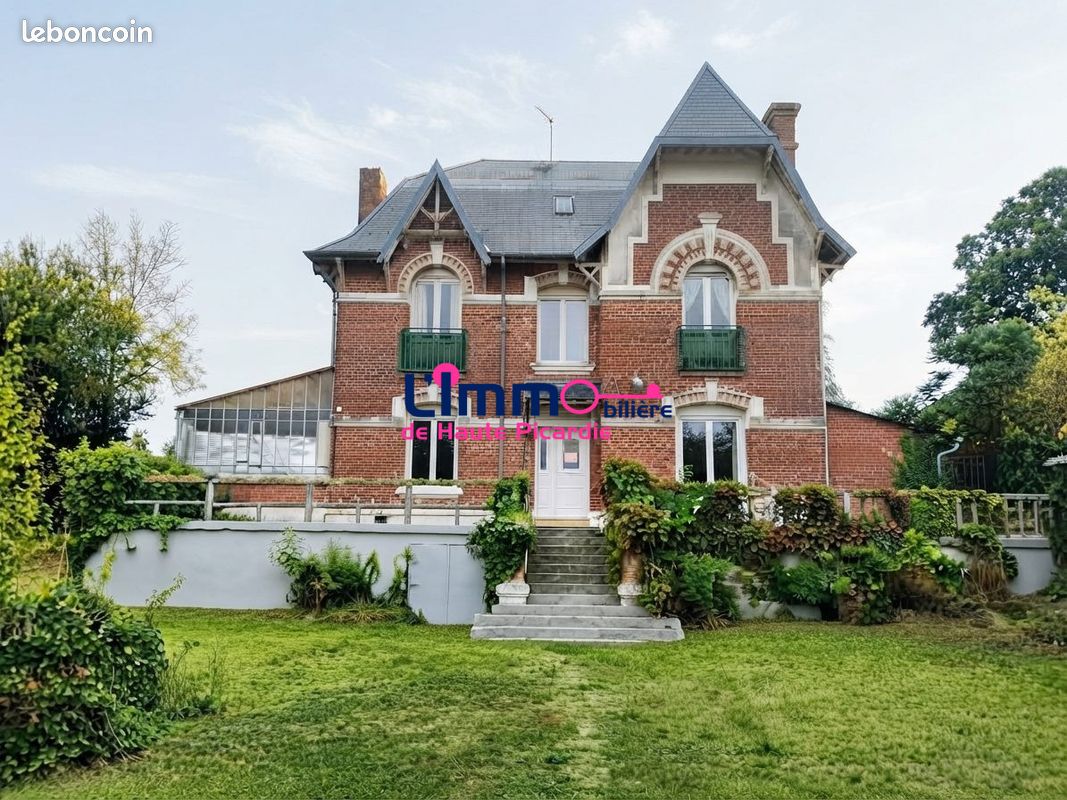 Maison 6 pièces 153 m² · à Framerville-Rainecourt · 153 m² · 184 000 €