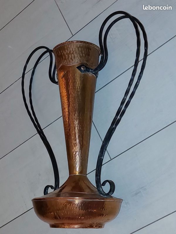 ANCIENNE XXÈME CRUCHE en cuivre et étain signé Goardere EUR 12,75 - FR