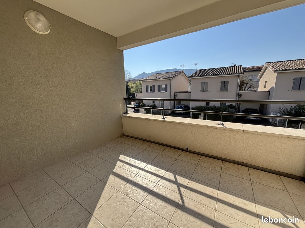 Appartement 2 pièces 51 m² · à Saint-Péray · 51 m² · 785 €/mois