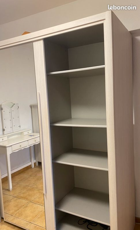 Armoire (image 3)