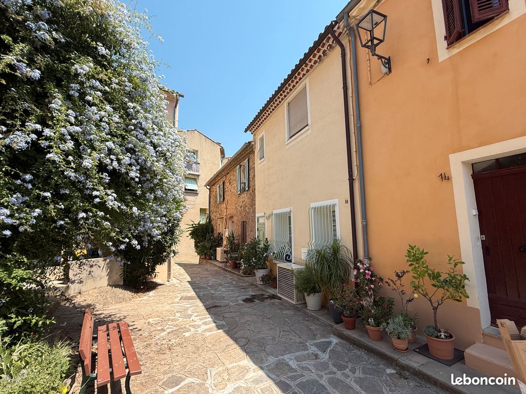 Maison 5 pièces 100 m² · à Bormes-les-Mimosas · 100 m² · 395 000 €