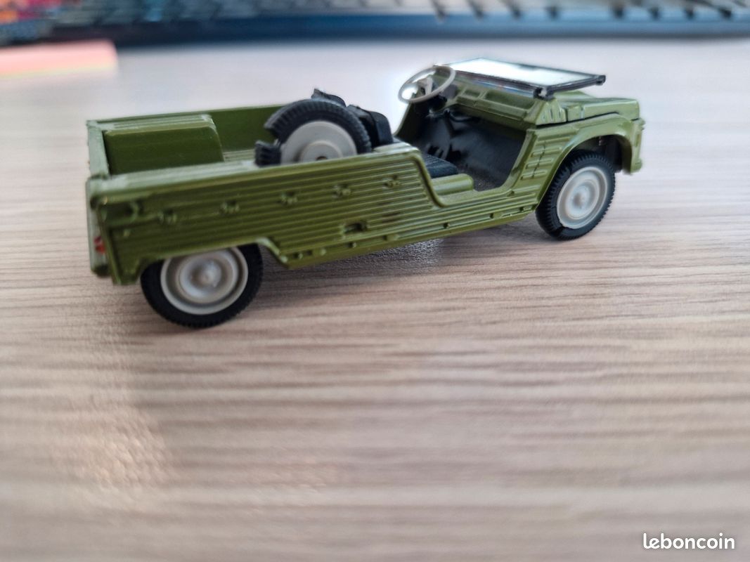 NOREV 1/43 CITROEN MEHARI Réf : 137