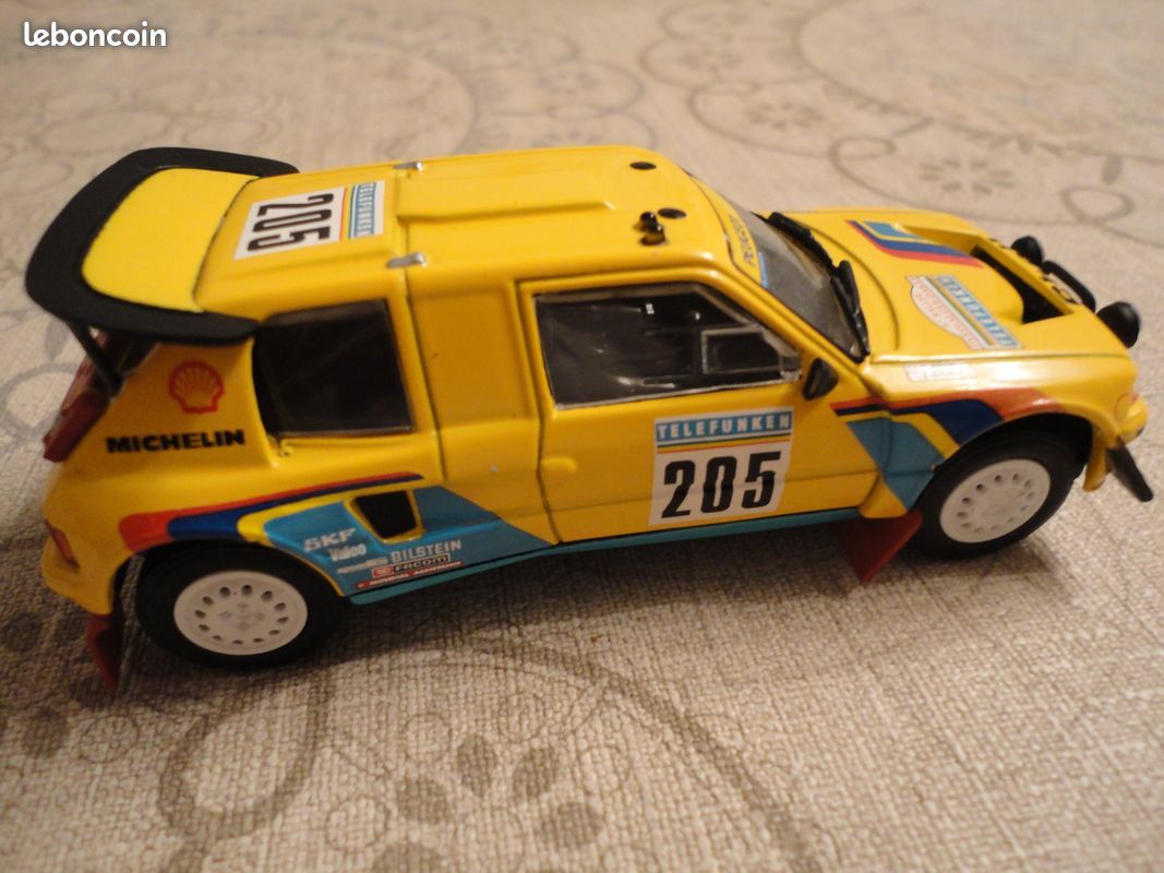 Miniature 1/43eme Paris-Dakar Peugeot 205 turbo 16 (image 2)