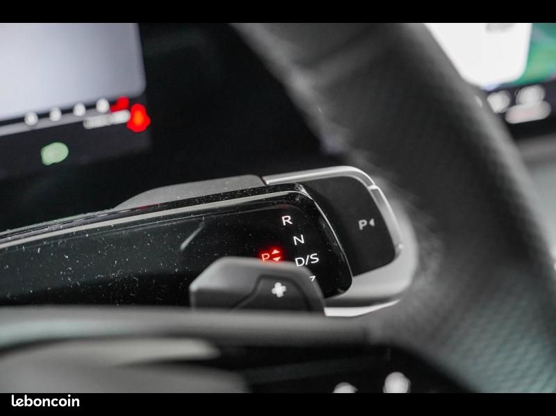 Audi Q3 1.5 e-hybrid 272ch S line S tronic 6 (image 31)