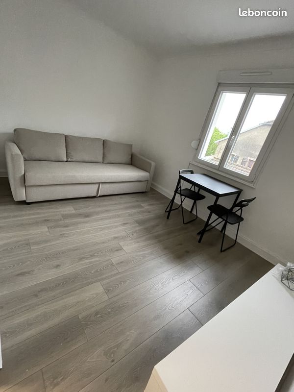 Appartement 1 pièce 19 m² · à Thann · 19 m² · 300 €