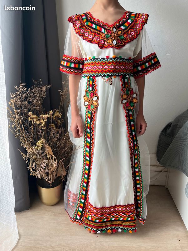 Robe Traditionnelle Robe Kabyle 2018 Pour Fille Kabyle Dress Robe