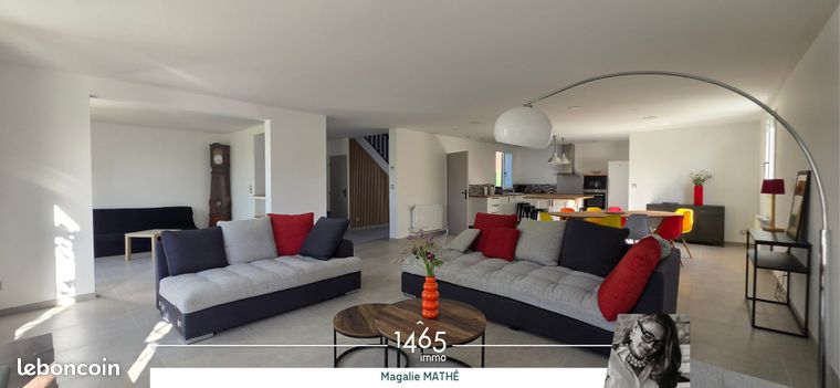 Maison 11 pièces 234 m²