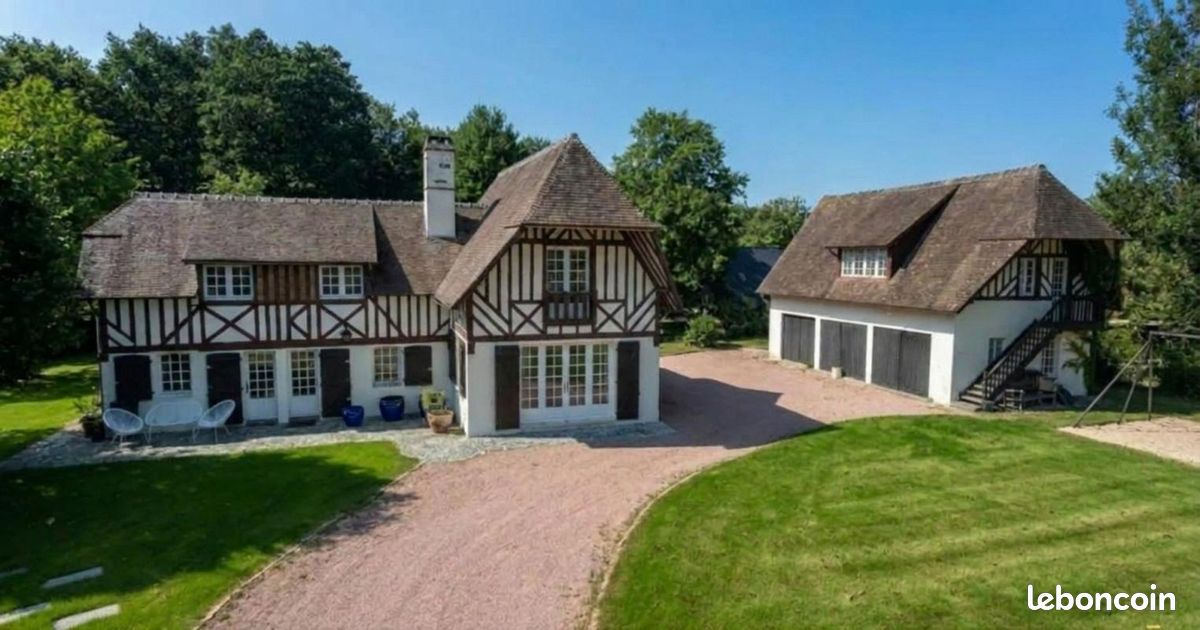 Maison 10 pièces 180 m² · à Pennedepie · 180 m² · 980 000 €