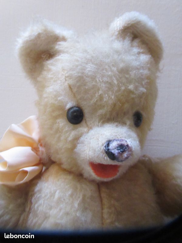 Ancien ours en peluche (image 2)