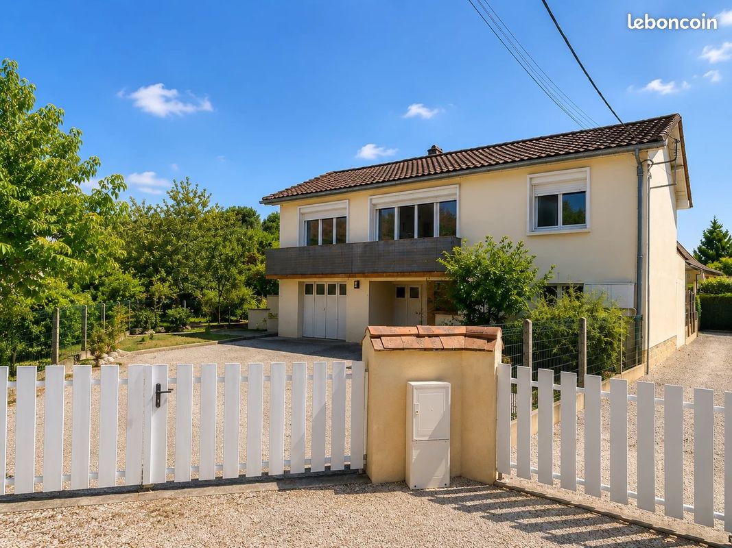 Maison 5 pièces 120 m² · à Bergerac · 120 m² · 191 900 €