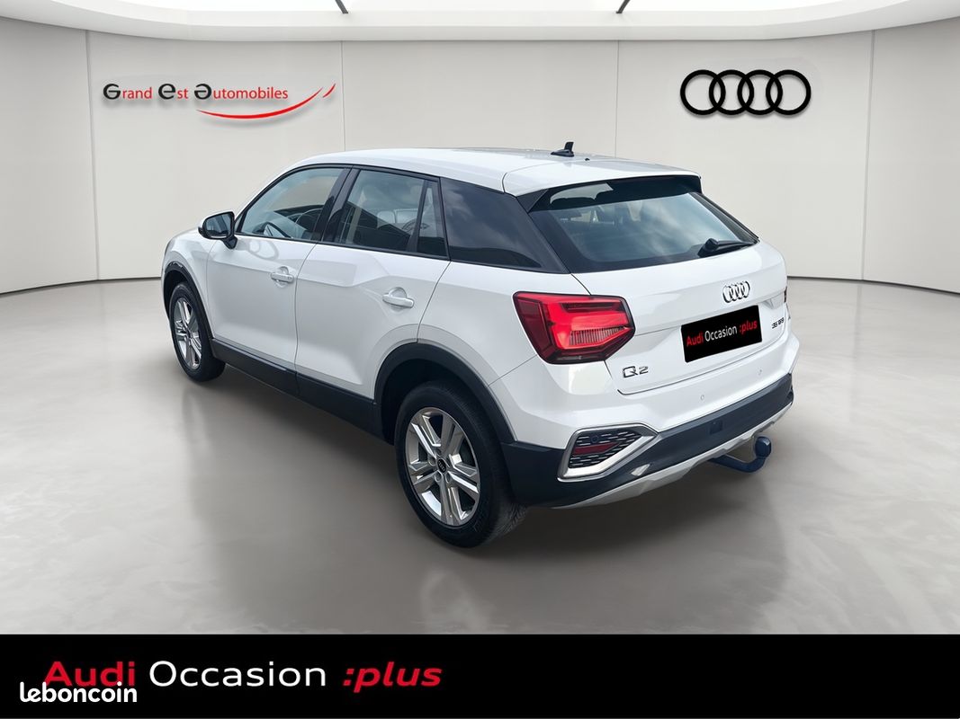 AUDI Q2 35 TFSI 150 S tronic 7 Design (image 3)
