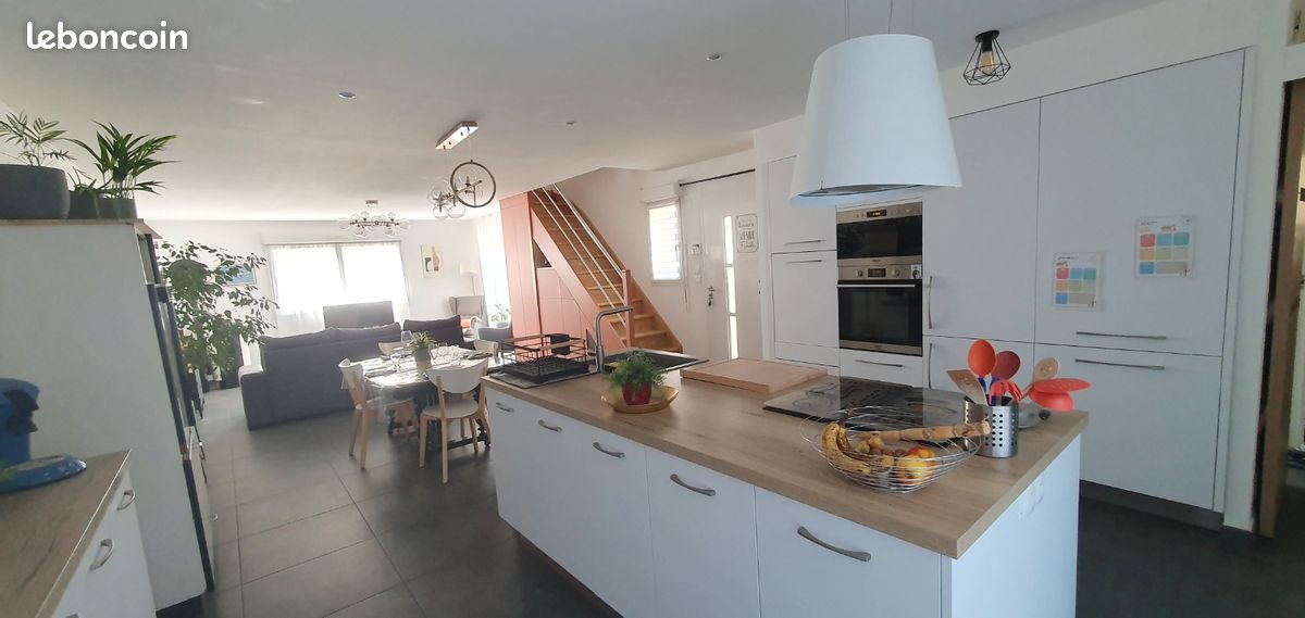 Maison 6 pièces 155 m² · à Pontfaverger-Moronvilliers · 155 m² · 268 000 €