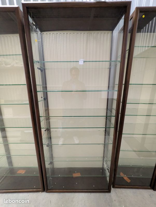 Lot de 4 belles vitrines de collection avec portes étanches (image 4)