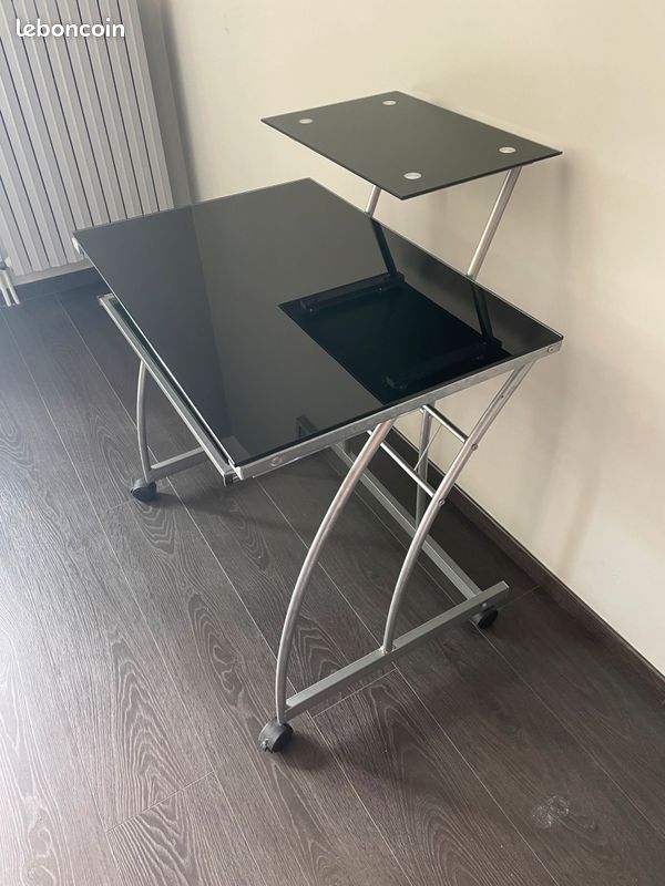 Bureau (image 4)