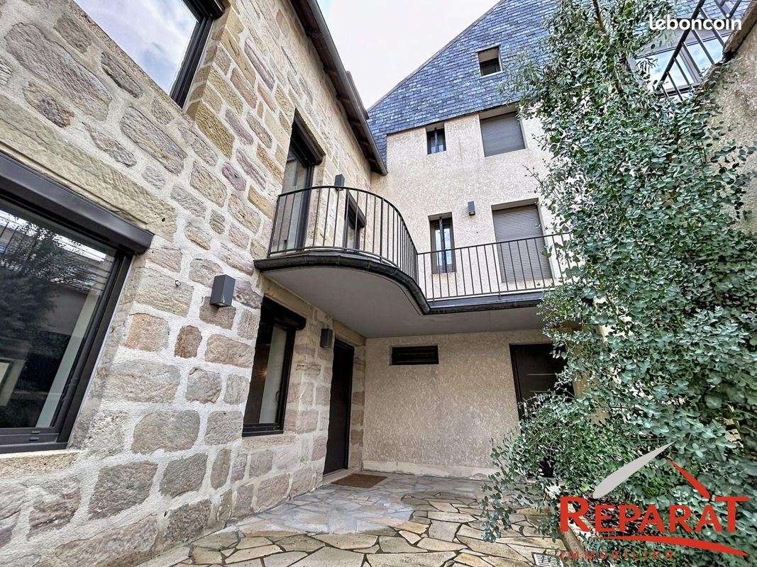 Maison 8 pièces 306 m² · à Brive-la-Gaillarde · 306 m² · 682 500 €