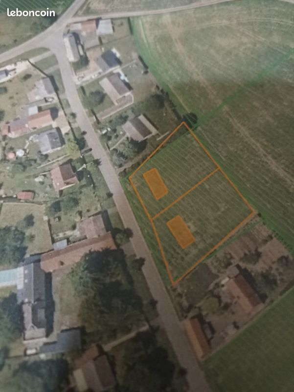 À 7 km de Roye (autoroute A1) et à 20 mn de la gare TGV Haute-Picardie, · à Andechy · 49 000 €