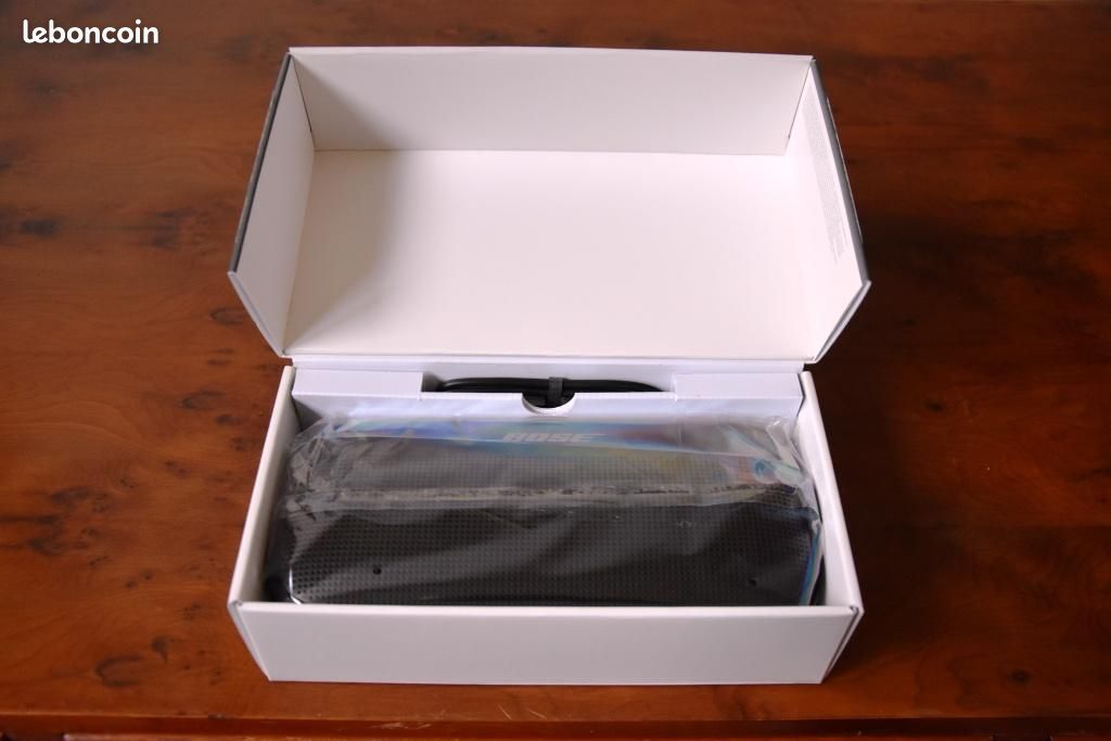 Enceinte nomade BOSE SoundLink Flex État NEUF (image 6)