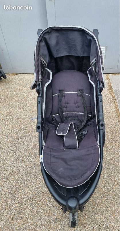 Ensemble Poussette + siège auto + nacelle landau (image 1)